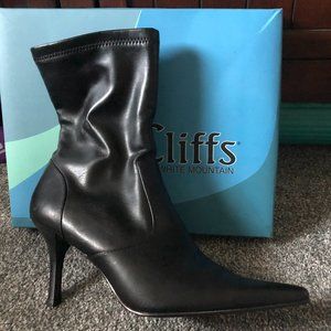Cliff by White Mountain High Heel Booties